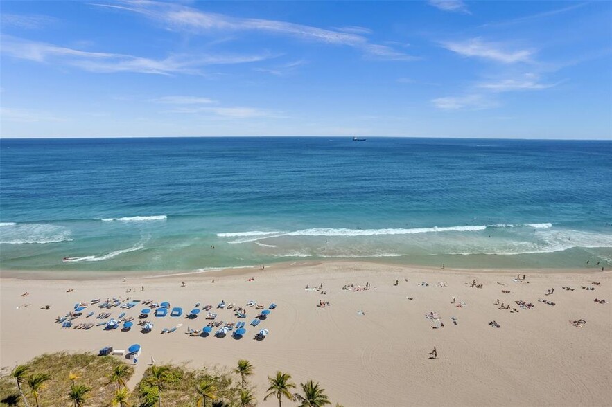 Building Photo - 545 S Fort Lauderdale Beach Blvd