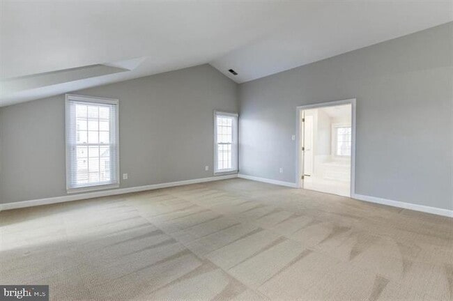 Building Photo - 14213 Floral Park Dr