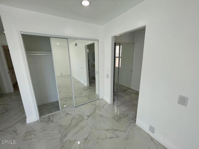 Building Photo - 642 Creekmont Ct