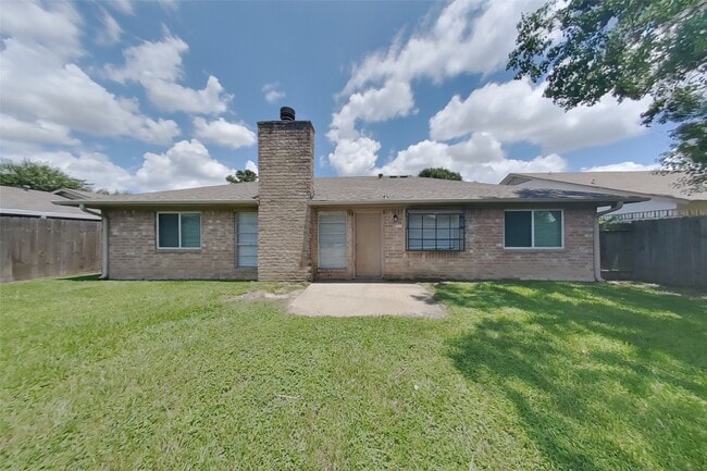 Building Photo - 17719 Glenpatti Dr