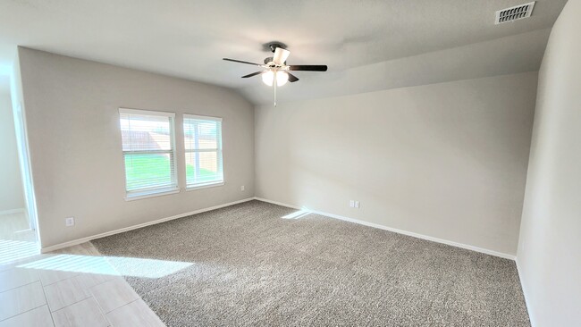 Building Photo - 16429 Severn Ln
