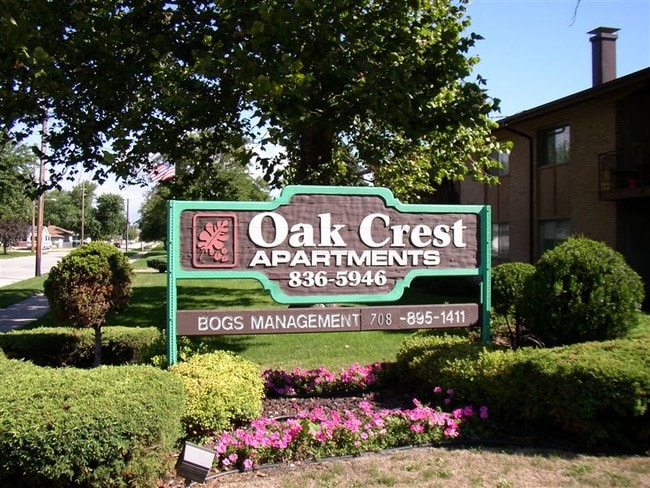 Primary Photo - 8601 Manor Ave