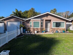 Building Photo - 3 Bed 2 Bathroom Well-Kept Home with a Great Backyard in Nipomo