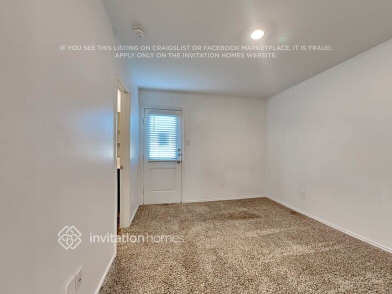 Building Photo - 2937 Greenhorn Ave