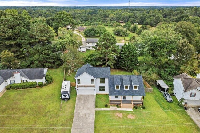 Building Photo - 213 Wagon Wheel Dr