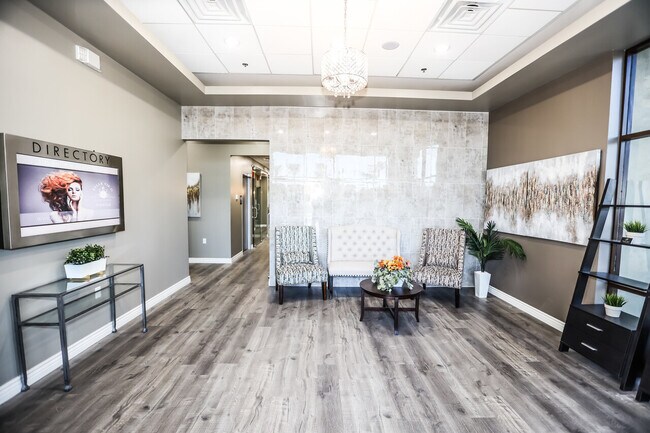 Building Photo - Belle Vie Salon Studios - Chandler