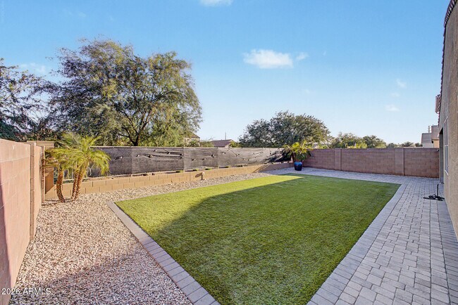 Building Photo - 1041 Glen Canyon Dr