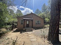 Building Photo - 329 Pioneer Dr