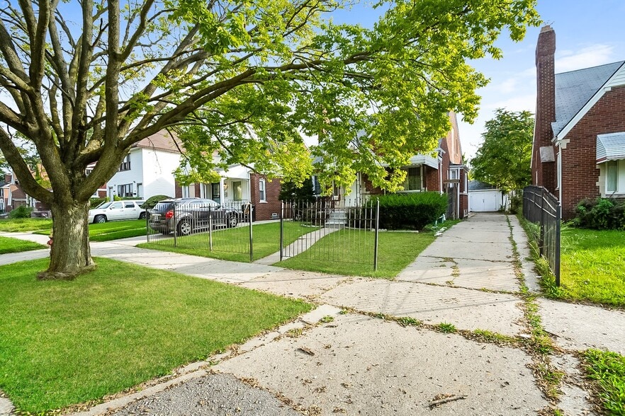 Building Photo - 4812 Balfour Rd