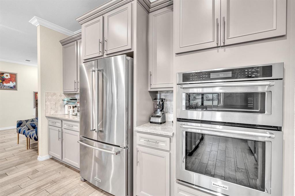 Building Photo - 7921 NW 82nd Ct