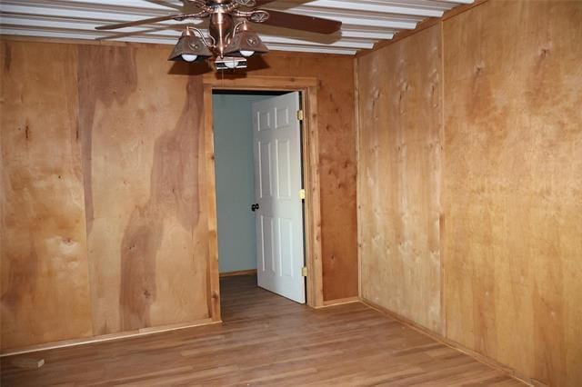 Building Photo - 411 Lloyds Ln