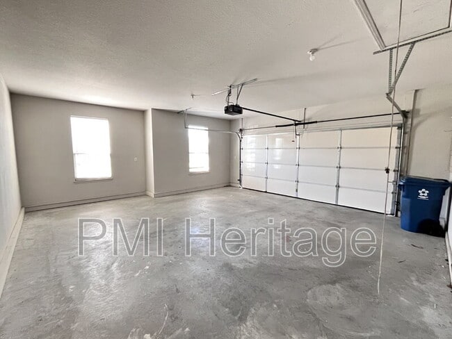 Building Photo - 28 Highland Pkwy