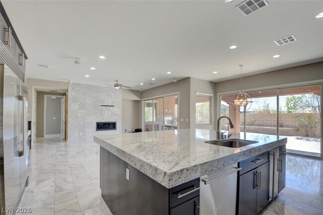 Building Photo - 12101 Edgehurst Ct