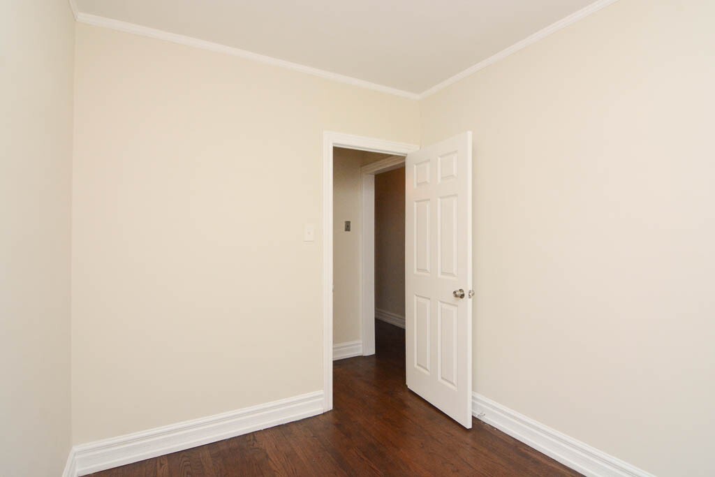 Building Photo - 2131 W Giddings St