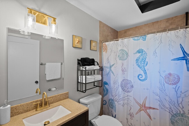 Building Photo - 4220 Sunrise Blvd