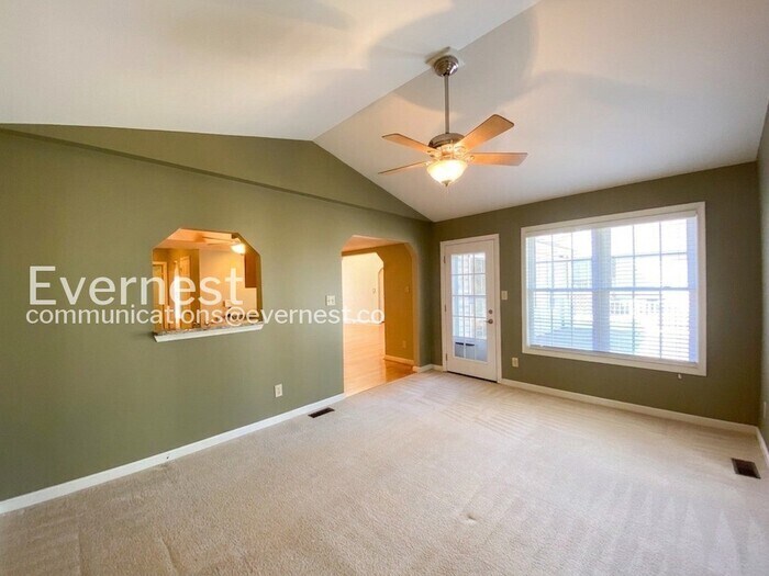 Building Photo - 103 Winchester Ln