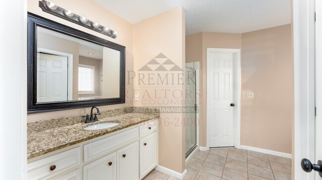 Building Photo - 5376 Broadfield Dr