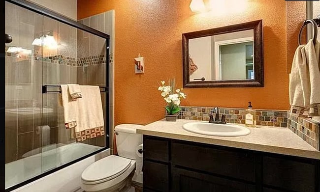 Building Photo - EPIC REA - Modern-Style 3 BR/3BA townhouse...