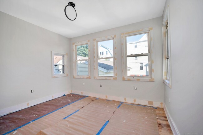 Building Photo - 242 Harral Ave