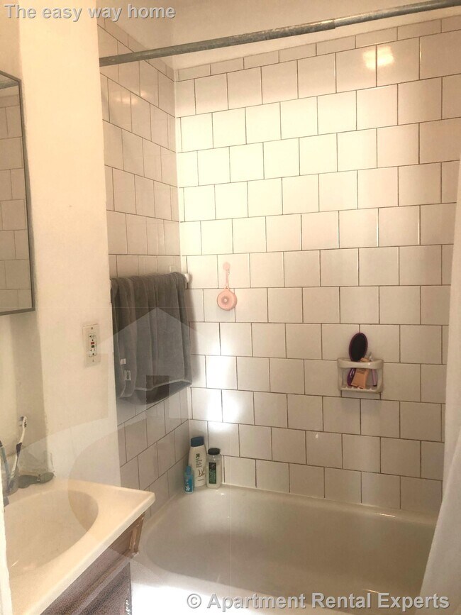 Building Photo - 89-91 Hancock St Unit #11