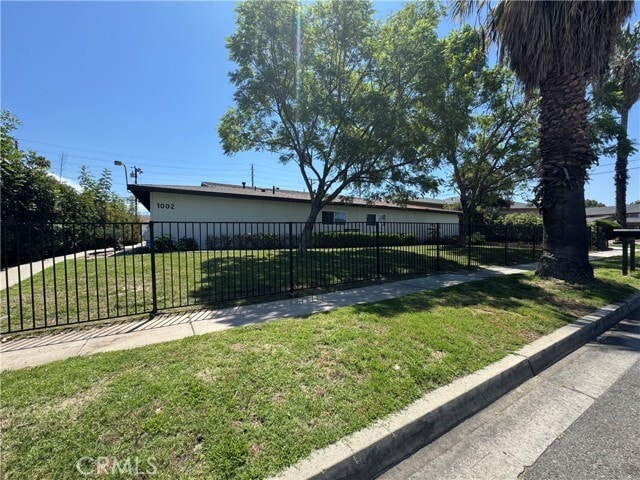 Building Photo - 1002 Lombard Dr