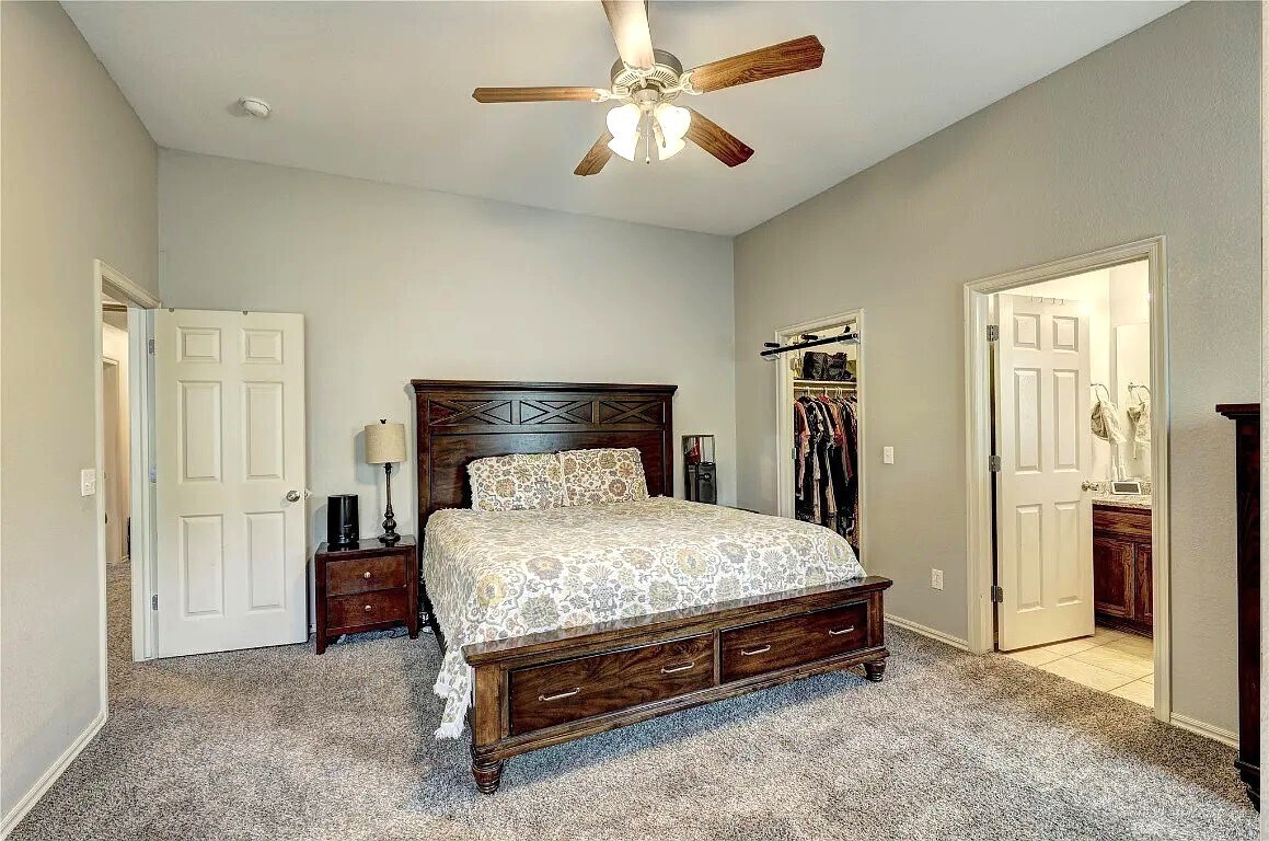 Building Photo - 2404 Deer Chase Dr