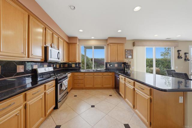 Building Photo - 344 Plaza Los Osos