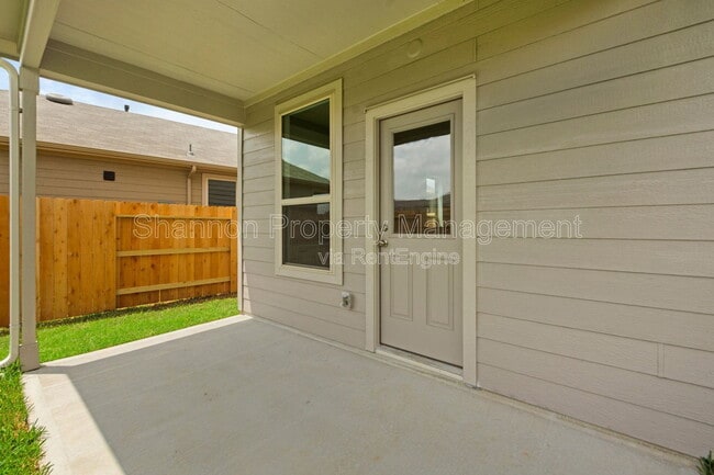 Building Photo - 15226 Canyon Rapids Rd