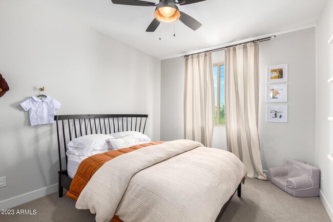 Building Photo - 2029 W Kinfield Trail