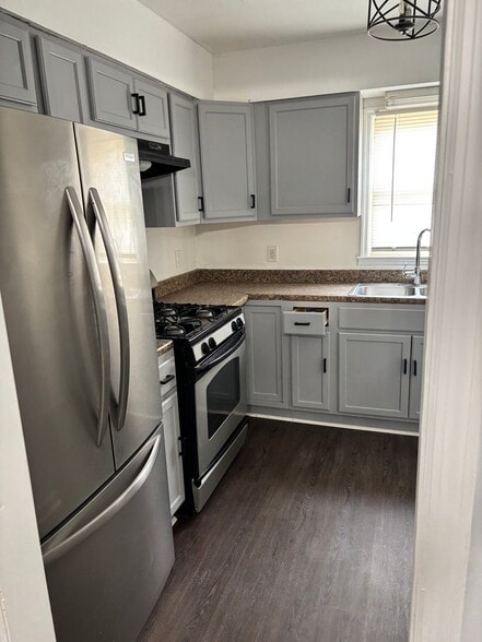 Building Photo - 4698 Shumate Dr