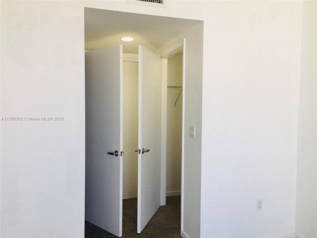 Building Photo - 50 Biscayne Blvd