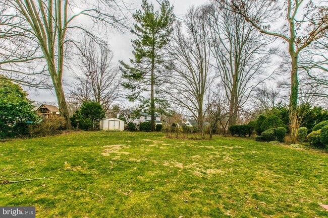 Building Photo - 8414 W Boulevard Dr