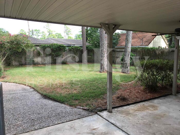 Building Photo - 11715 Parkriver Dr