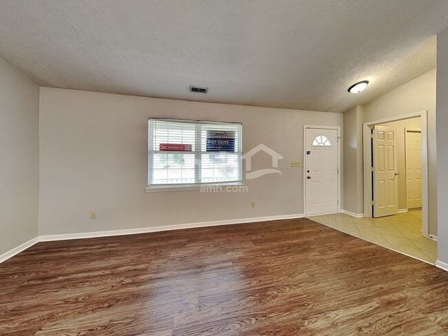 Building Photo - 489 E Quail Ridge Dr