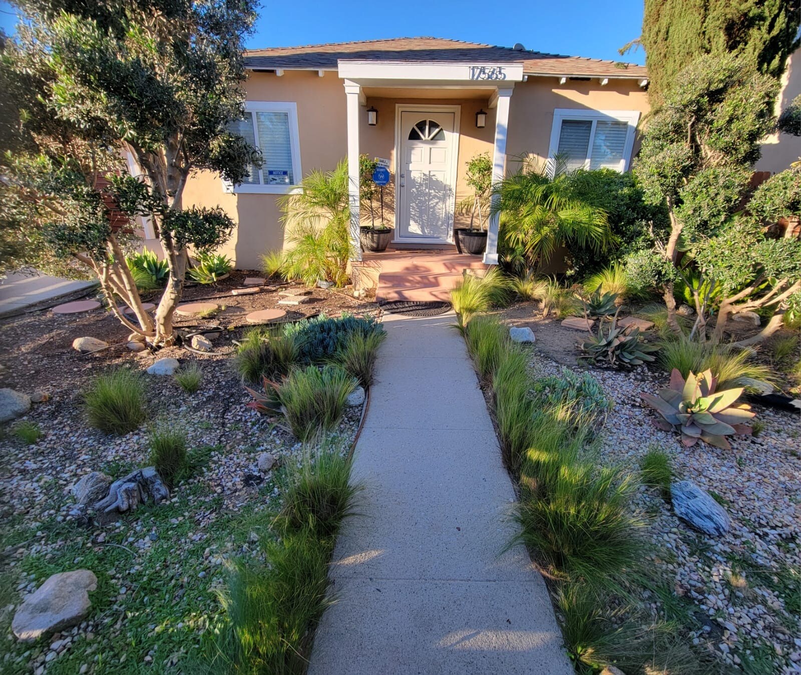 Building Photo - 17565 Bullock St