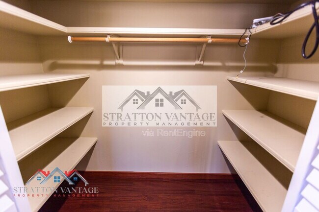 Building Photo - 39614 N 7th St