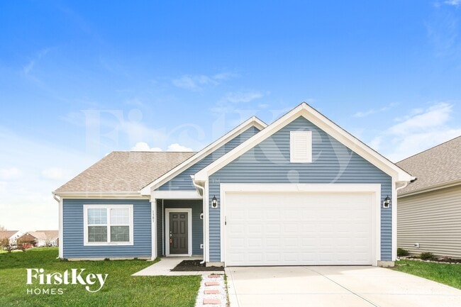 Building Photo - 1301 Greenbriar Wy