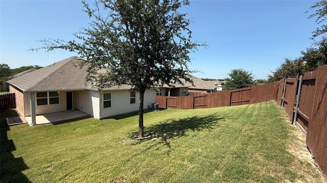 Building Photo - 1829 Persimmon Dr