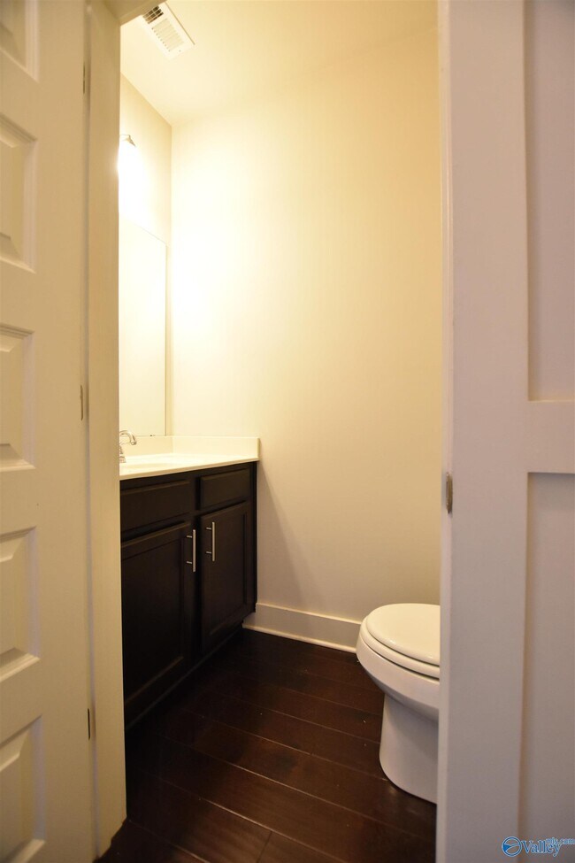 Building Photo - 6007 Stonewater Ct