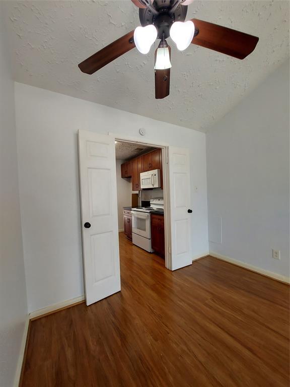 Building Photo - 3807 Quiet Pl Dr