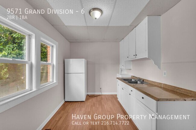 Building Photo - 9571 Grand Division Ave