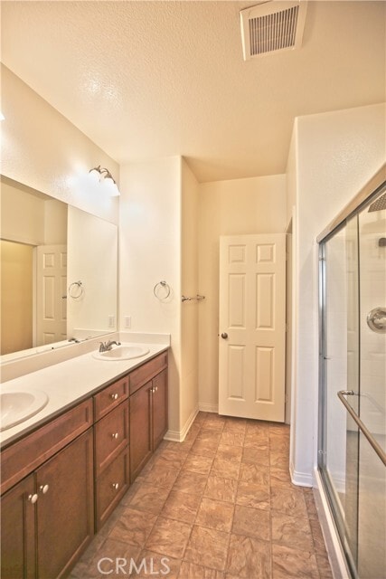 Building Photo - 735 Banyan Wy