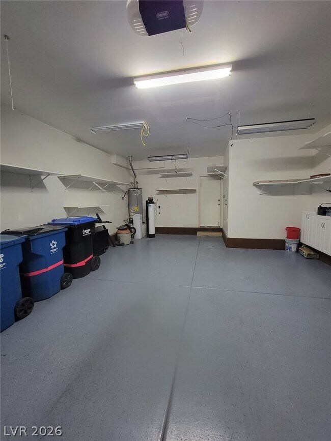 Building Photo - 2659 Lochleven Way