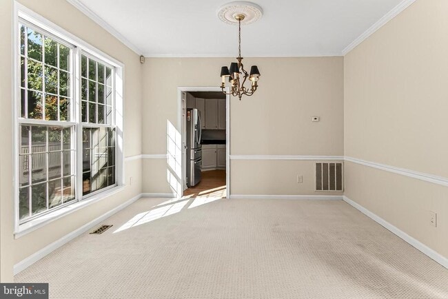 Building Photo - 47497 Saulty Dr