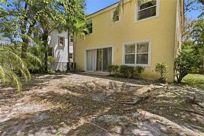 Building Photo - 4808 SW 157th Way