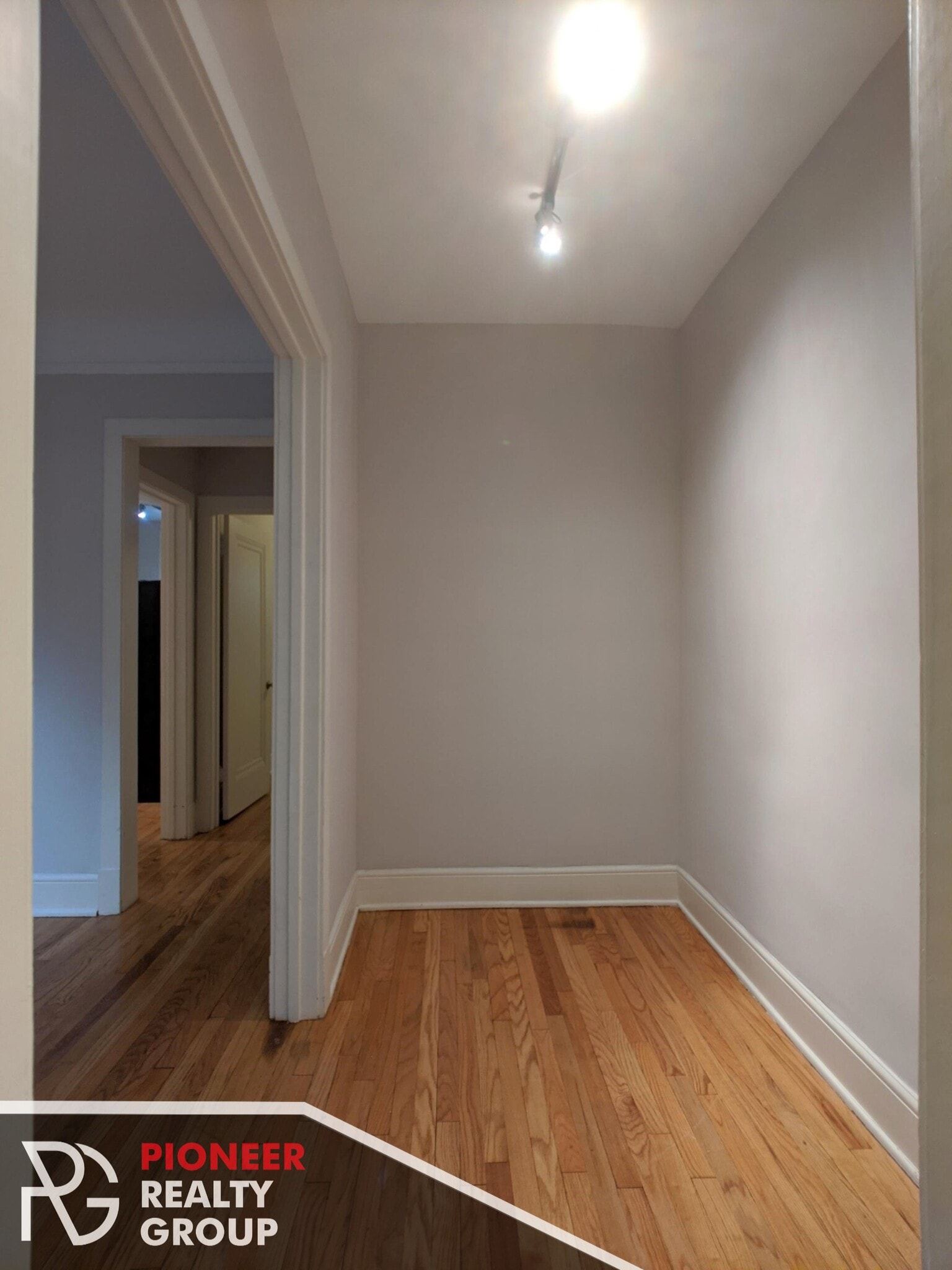 Building Photo - 2317 N Rockwell St