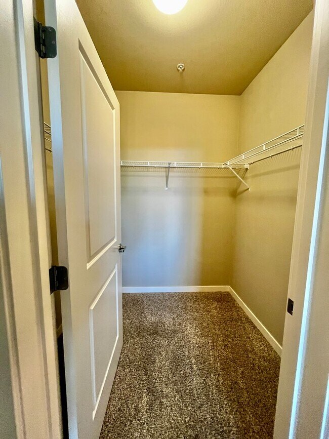 Building Photo - Harbor Square Condo in the Heart of Winslow