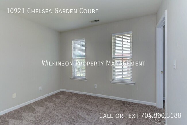 Building Photo - 10921 Chelsea Garden Ct