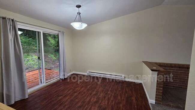 Building Photo - 8995 Hoot Ridge Ln NW