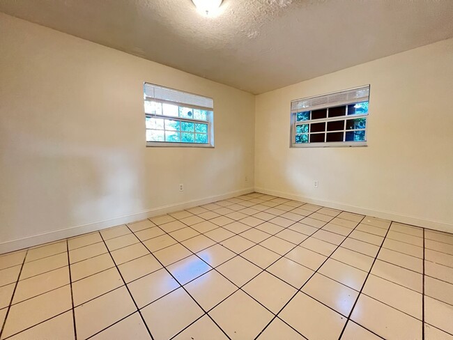 Building Photo - Centrally Located Single Family Home In Fort Lauderdale!!!